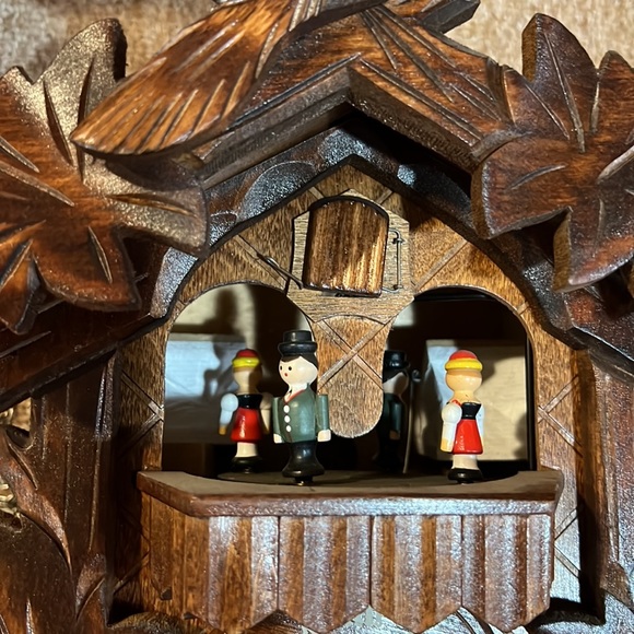 Romance Edekweiss R. Rodgers German Made Cuckoo Clock - Picture 2 of 9